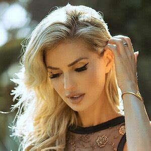 leanna bartlett nude pics|Leanna Bartlett nude pictures, onlyfans leaks, playboy photos,。